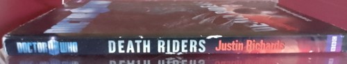 Doctor Dr Who: Death Riders / Justin Richards PBK young readers BBC 2011 - Picture 3 of 3