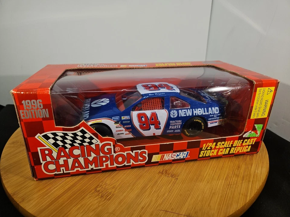 1996 Racing Champions Ron Barfield New Holland 1/24 Nascar Stock Car réplica - Imagem 2 de 4