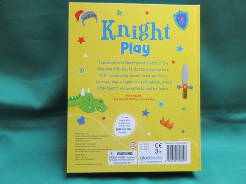 Children's Knight dressing up and play kit - Picture 2 of 3