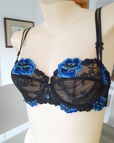 Lise Charmel Black/Blue No Noir Dentelle Balconette U/W Bra