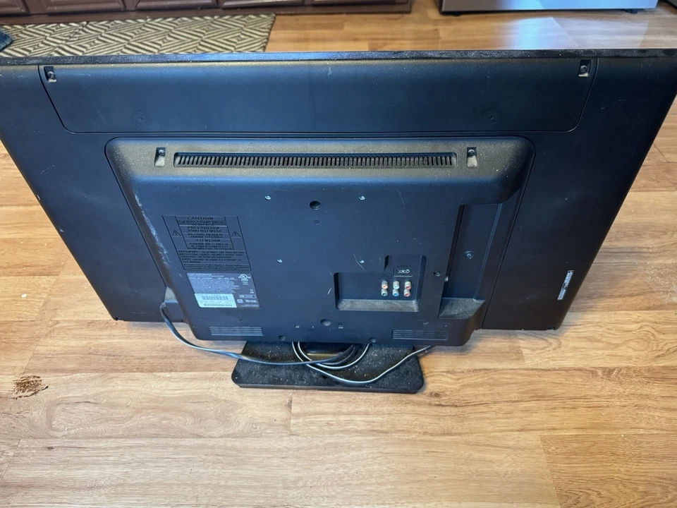 Emerson Tv / Monitor - Image 4 of 4