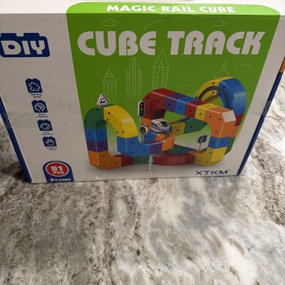 Cube Track Fusion Toy Klick Rail Train Set w/ Gravity-Defyiing NEW STEM.