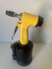 Heavy Duty Pneumatic Rivet Gun 3916lbs Air Rivet Gun-332 18 532 316... Heavy Duty Pneumatic Rivet Gun 3916lbs Air Rivet Gun-332 18 532 316...