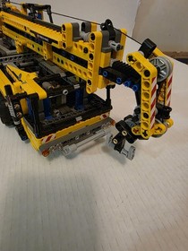 LEGO Technic Mobile Crane Set 8053 Preowned Build  Verified Complete