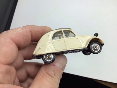 ANCIENNE NOREV VOITURE Miniature Citroen 2 Cv Az Luxe Ref 56 En