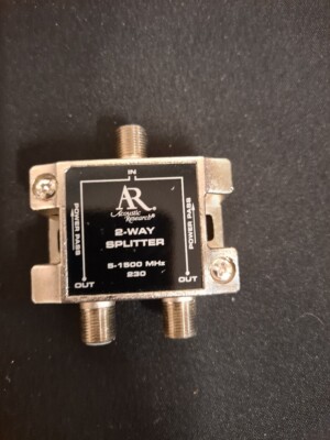 Acoustic Research AP230N High Performance video 2-way splitter!!