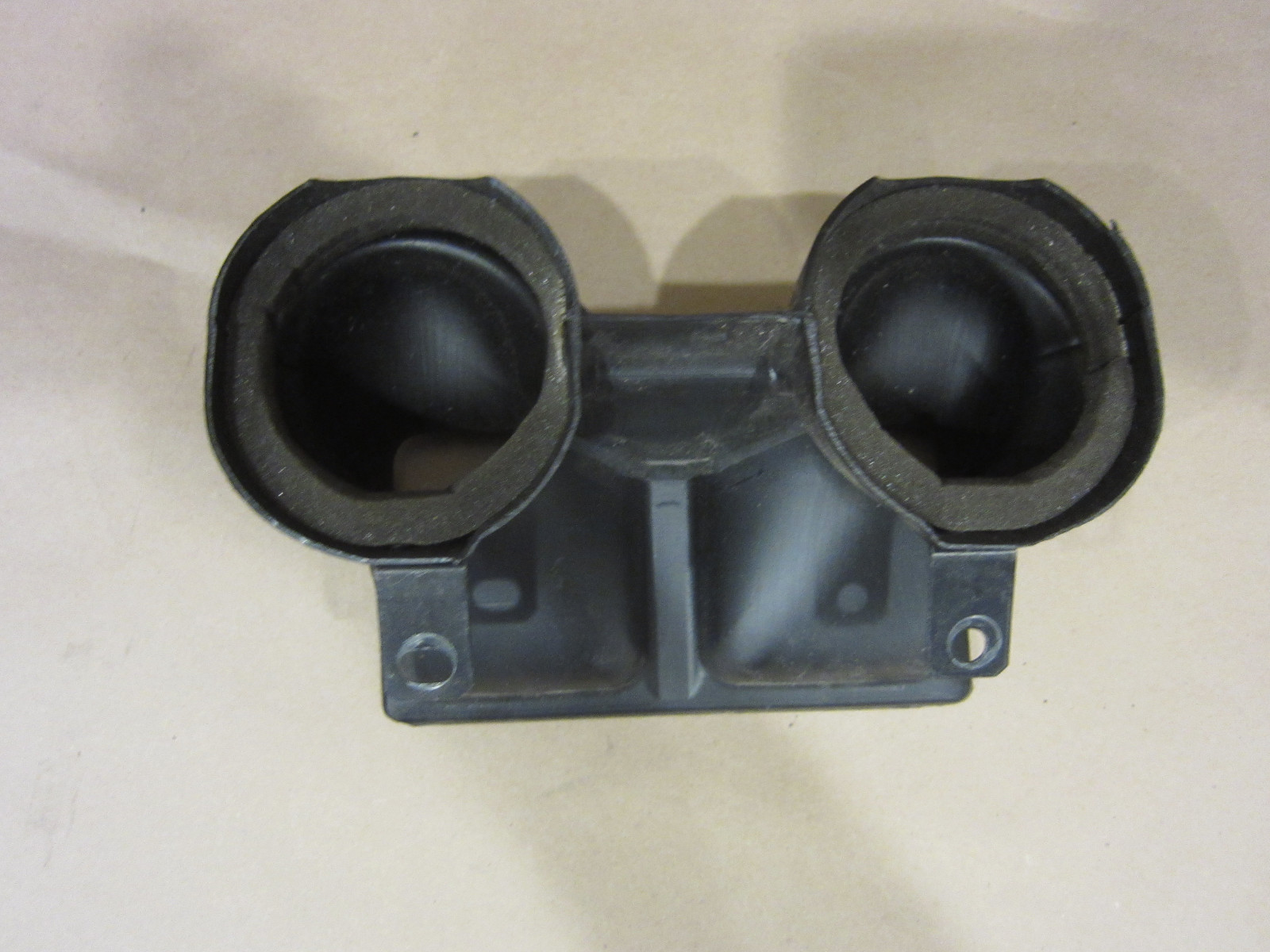 Ferrari California - Central Dashboard Air Duct - P/N 80810900