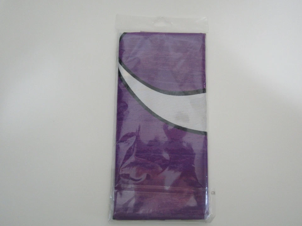 Bandera vertical retro de los Minnesota Vikings con licencia de la NFL 28" X 40" Foto 2 de 3