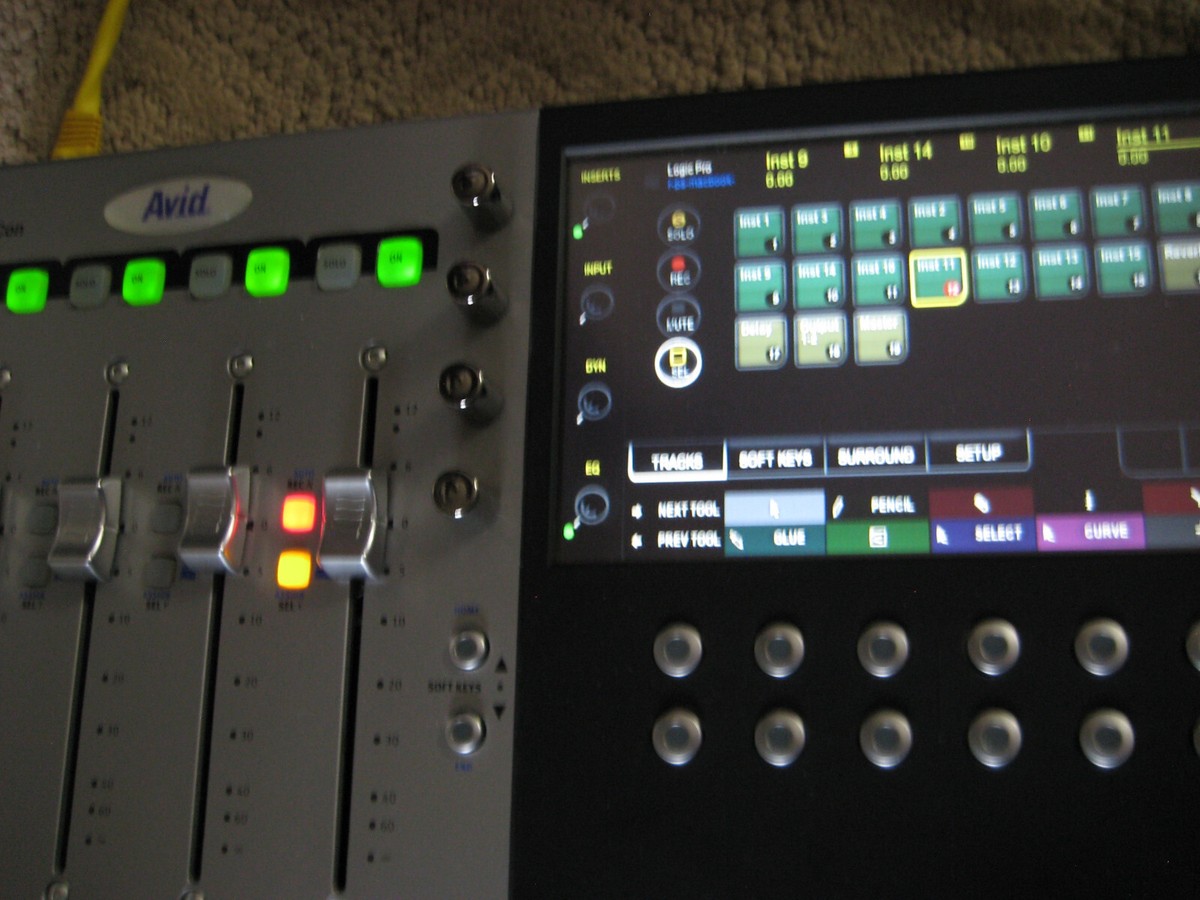 EuphonixMCControl(現AVID Artist Control) Euphonix Avid Media Composer Control – Red 4K