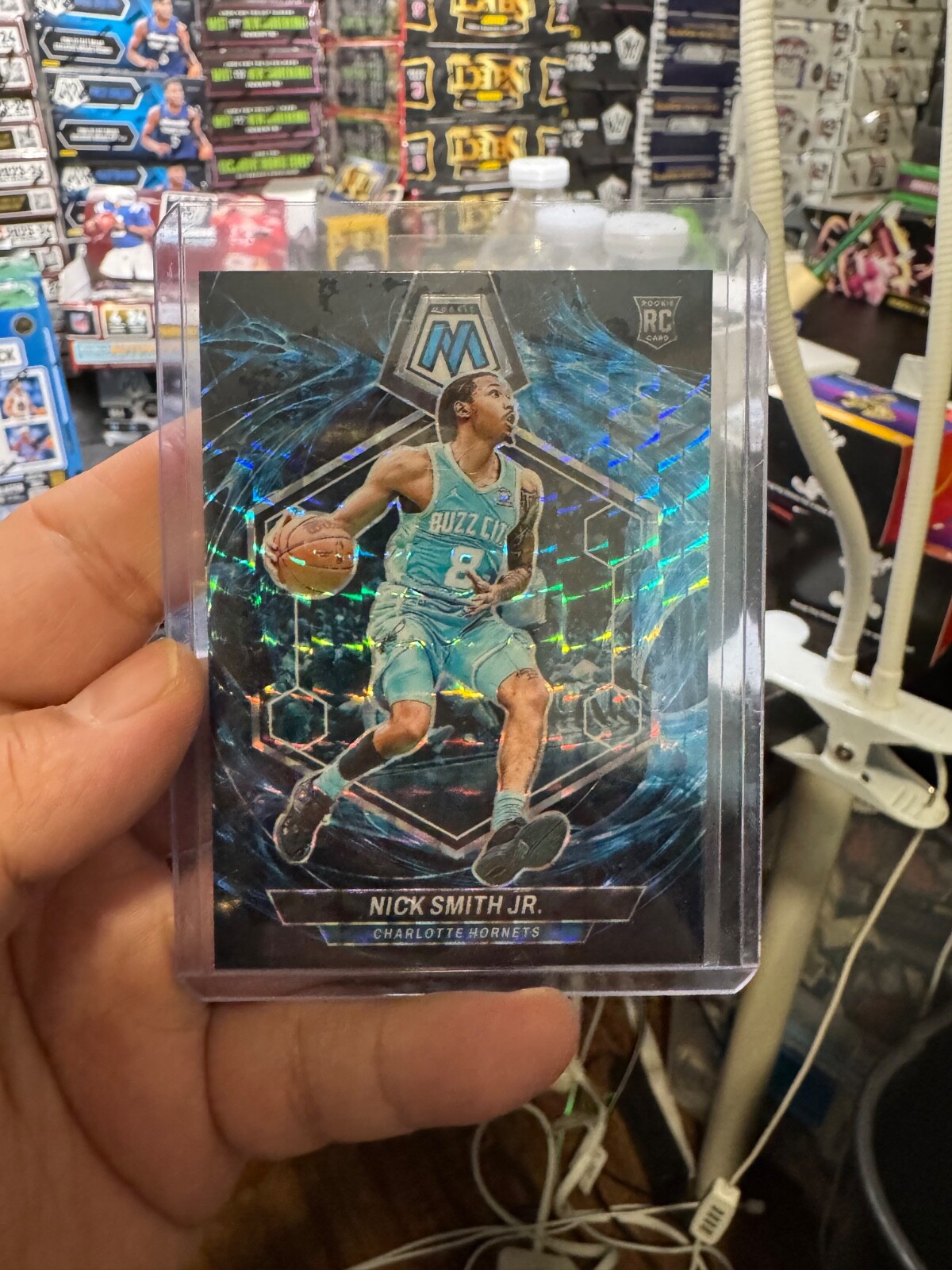 2023-24 Panini Mosaic NICK SMITH JR. Genesis Prizm SSP Rookie #242 Hornets 🔥