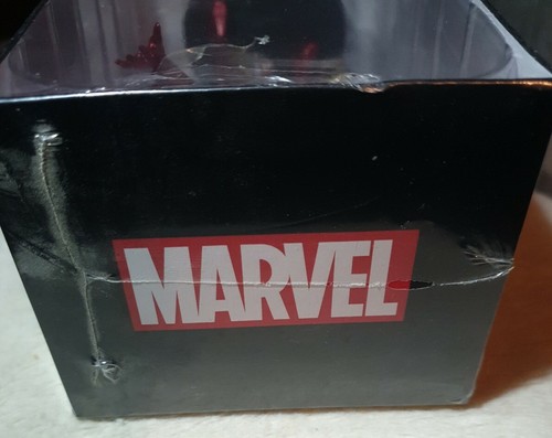 Eaglemoss Limited Official Marvel Iron Man With Box Avengers Statue Model Figure - Picture 3 of 4