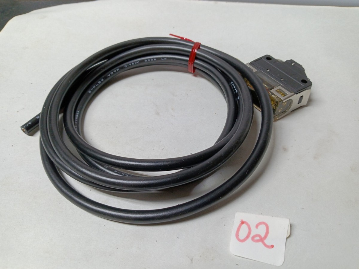 YAMATAKE SL1-TFXC2 LIMIT SWITCH 0948P DC-12 5A-24V | eBay