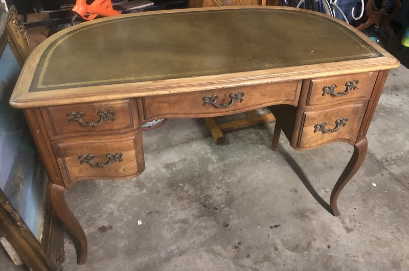 Sligh Desk vintage furniture