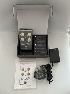 Source Audio True Spring Reverb Pedal  Mint