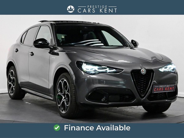 2023 Alfa Romeo Stelvio 2.0 T...