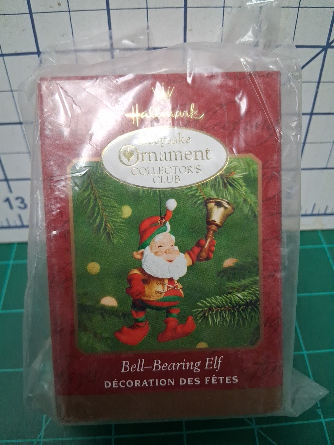 2000 Hallmark Keepsake KOCC Club Ornament Bell Bearing Elf NIB S6