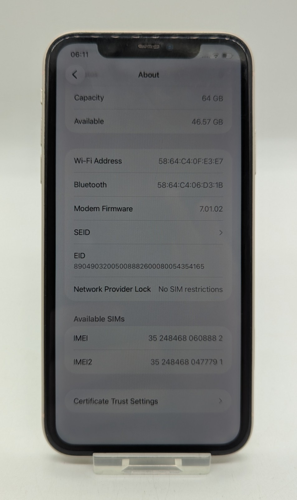 Apple iPhone 11 64GB Unlocked White 81% Battery Health Smartphone (B) image 8