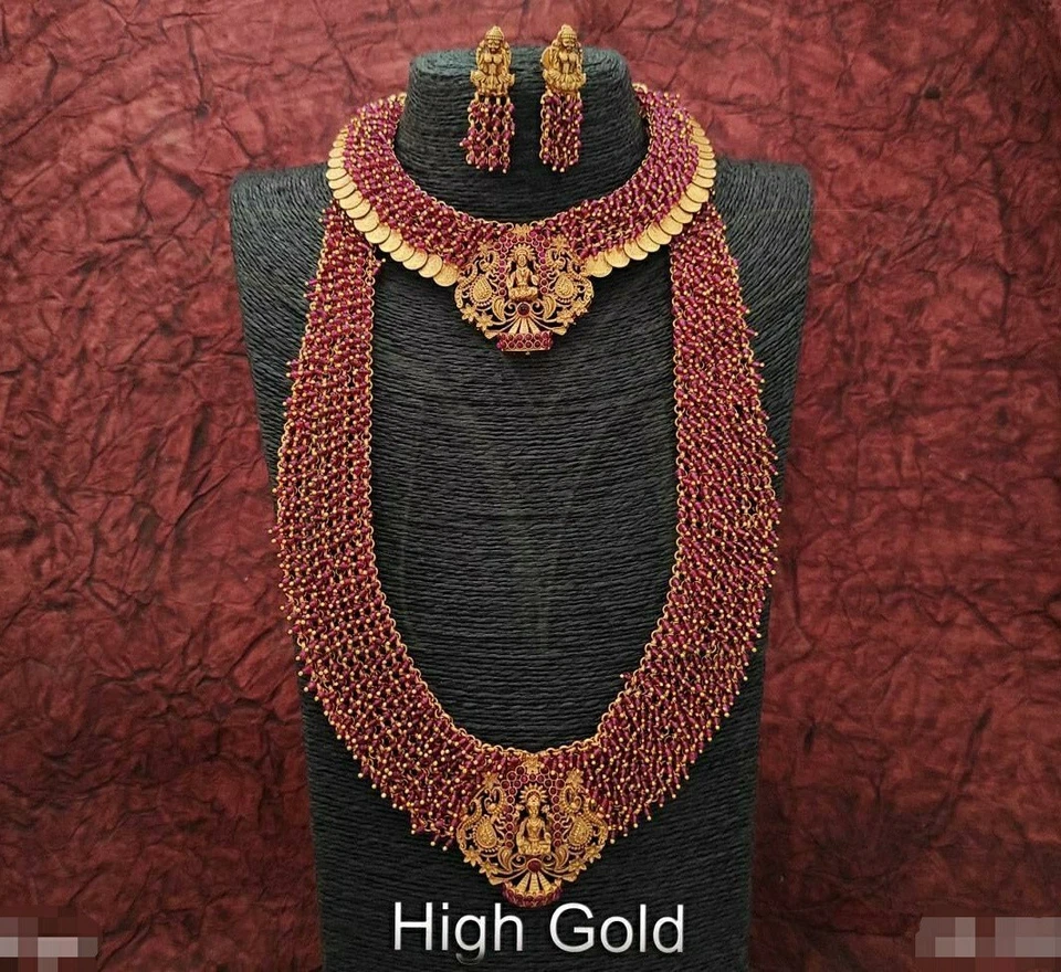 Conjunto combinado de collar de aspecto real enchapado en oro de 22k étnico indio Lakshmi Kasu conjunto mate Foto 4 de 4