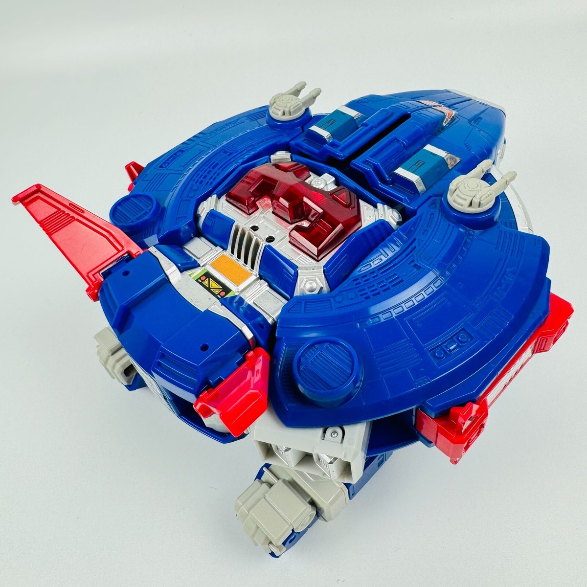 Power Rangers in Space Astro Megazord DX Galaxy Mega Bandai