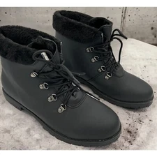 The Vylon Hiker Bootie By Comfortview black womens 11M brand new