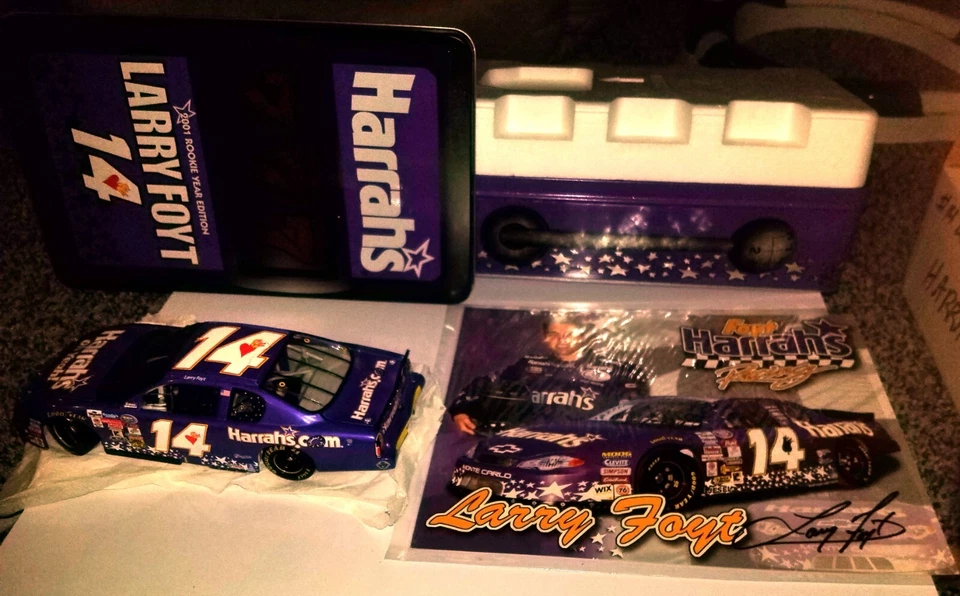 Coche coleccionable Larry Foyt NASCAR 2001 edición limitada #14 autografiado foto lata Foto 3 de 4