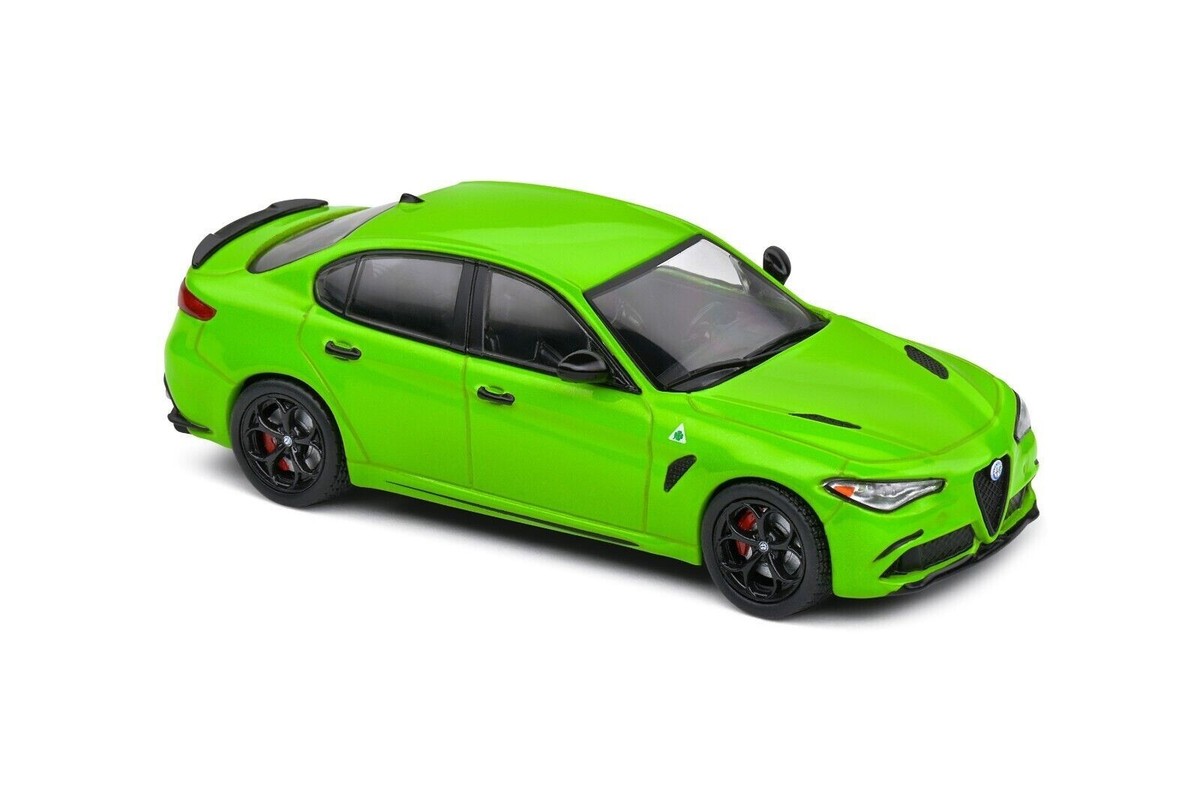 1/43 Alfa Romeo Giulia Quadrifoglio Biturbo 2020 Diecast Car by