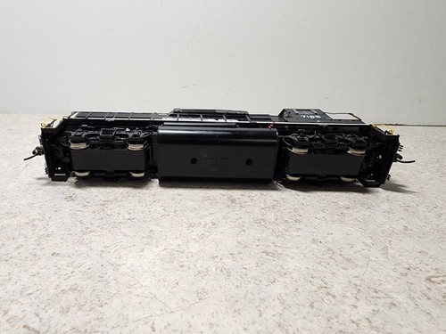 Walthers HO Norfolk Southern #7125 EMD GP60 Diesel DCC with Sound 920-48812 - Picture 3 of 11