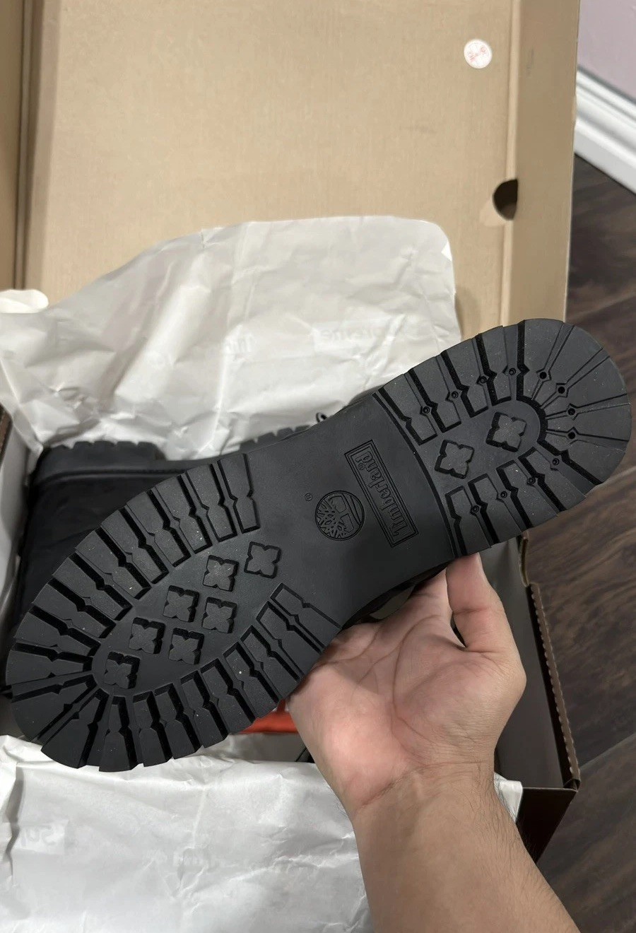 Supreme x Timberland 6 Inch Premium Waterproof Boot Embossed Diamond Plate image 7