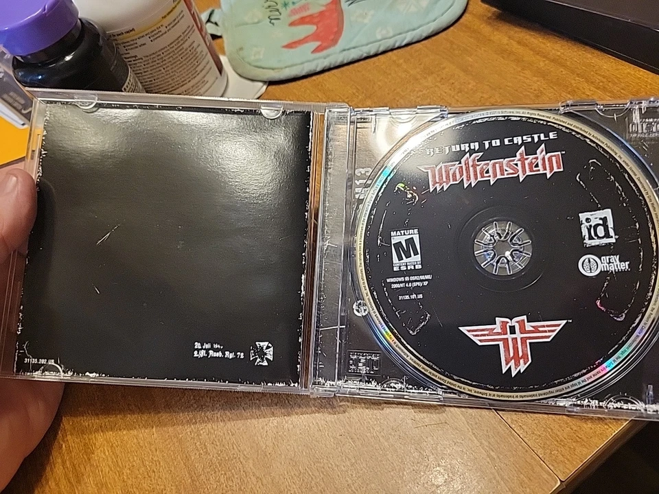 Wolfenstein PC Game Compact Disc Return to Castle 2001 Windows Activision w Code - Image 4 of 4
