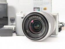 Sony Alpha NEX-5N 16.1MP Digital Camera Silver SEL1855 w/ Flash [Near MINT] 2223