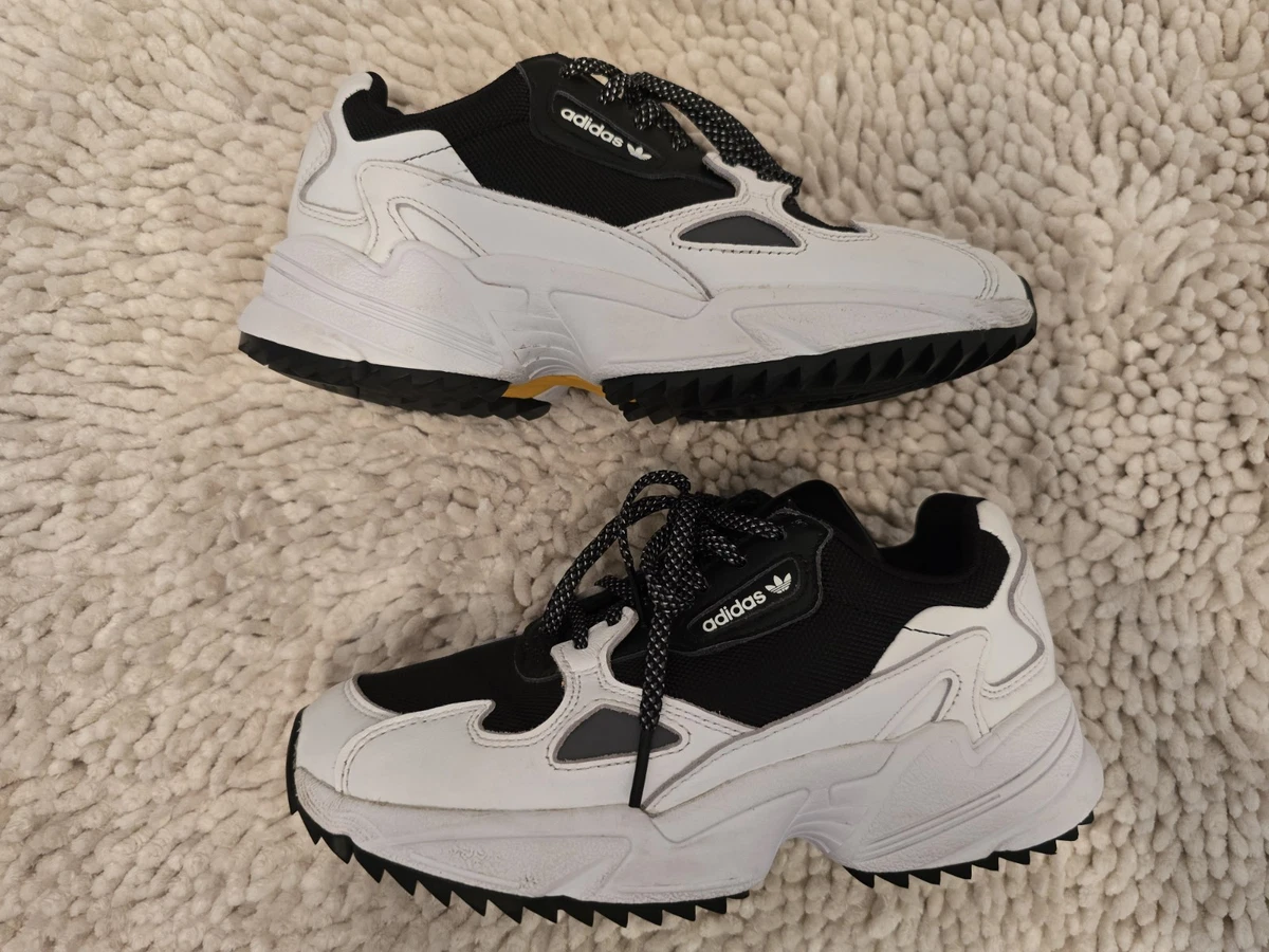 Adidas 5.5 W Falcon Trail Oreo