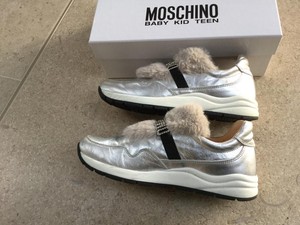 moschino trainers girls
