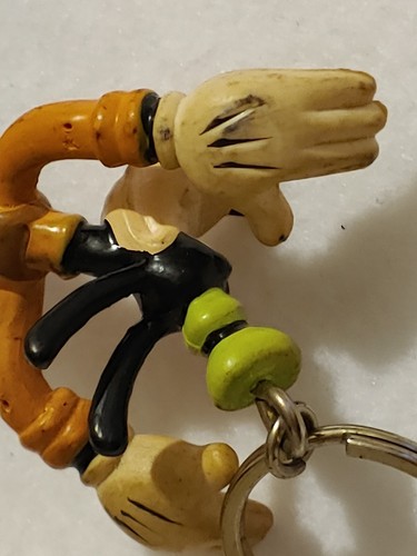 VTG Goofy Disney Keyring & Disney Goofy toy as shown - Picture 11 of 12