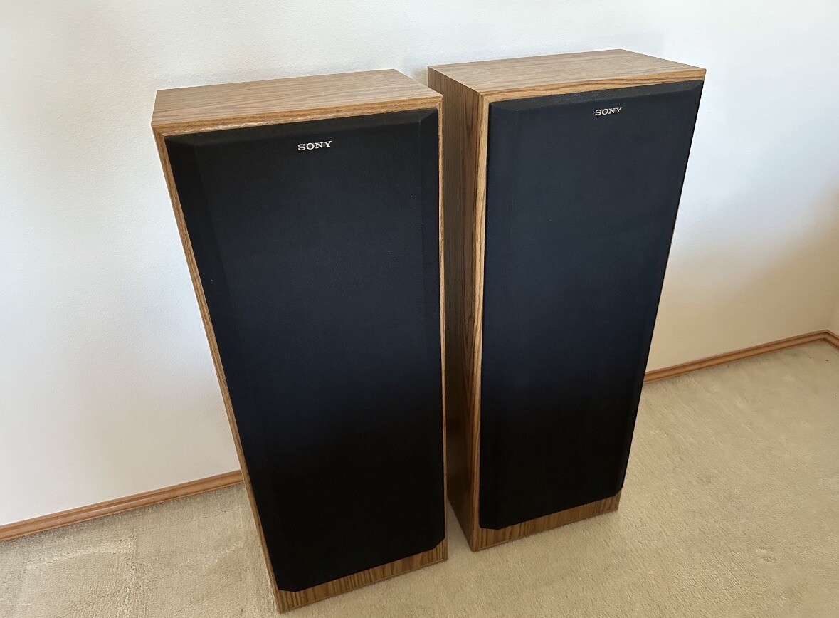 Sony Floor Standing Left and Right Speaker System (Model SS-U511AV