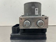 2014 Fiat 500L OEM ABS Anti Lock Brake Pump Assembly 78K 51973614 2015-2017