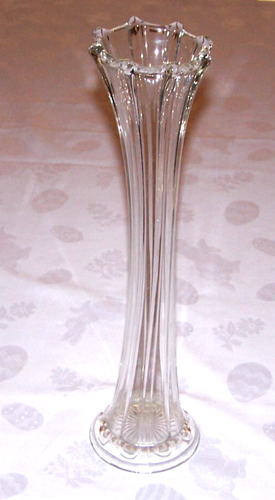 15 Inch Tall MCM Clear Vase With NO Damage