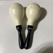 TOCA SUPERTONE LARGE MARACAS Set Of 2-Nice Rich Tone