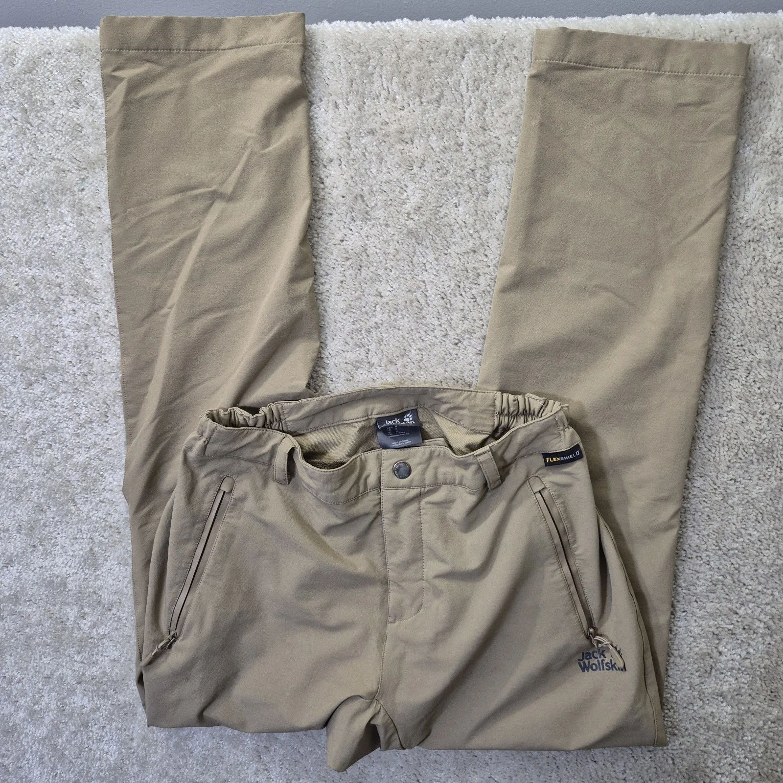 Jack Wolfskin Flexshield Pants Mens Small Soft Shell Hiking Outdoor Camping
Opens in a new window or