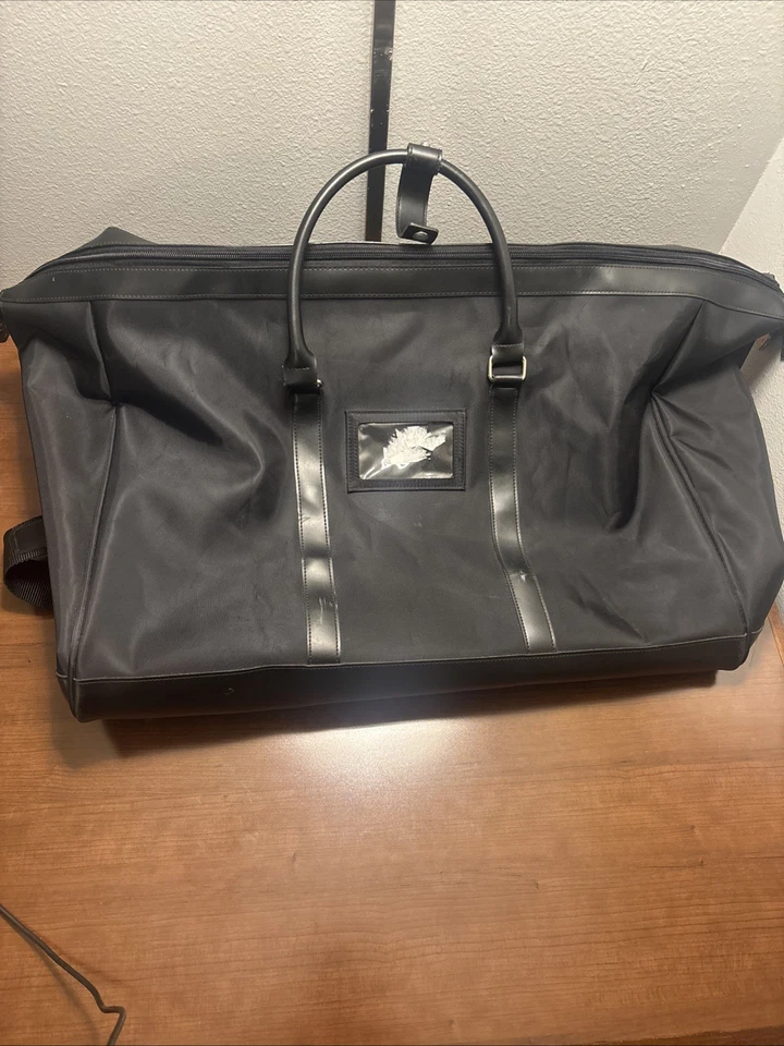 Calvin Klein Bolsa de Lona Bolsa XL Negra Ideal para Viajes o Gimnasio Foto 2 de 4