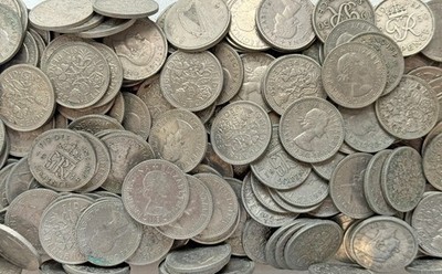 70g of British /English non-silver sixpences, Approximately 25 coins  [ENG6d]