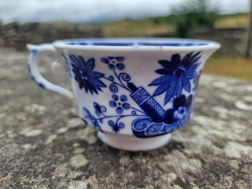 Antique Georgian Hilditch & Son Blue & White Chinoiserie Cup and Saucer c1822-30 (photo 3)
