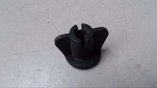 Halter Schraube Lampenträger Rückleuchte R K Ford S-max 2.0 Tdci DPF Bj 2007 WA6