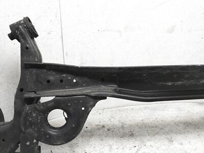 2021-2023 Nissan Kicks Sv Rear Loaded Axle Torsion Beam *W/ Disc