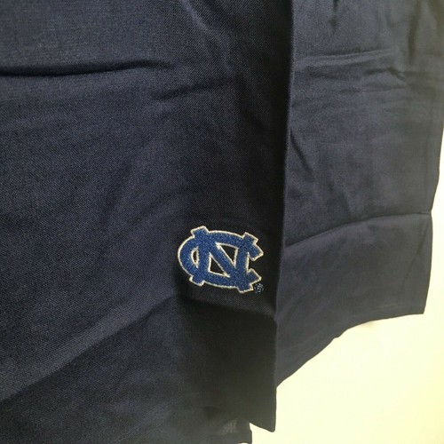 UG Apparel Womens Medium Top Navy North CaroliNa Tar Heels Keyhole Neck NWT - Picture 3 of 7