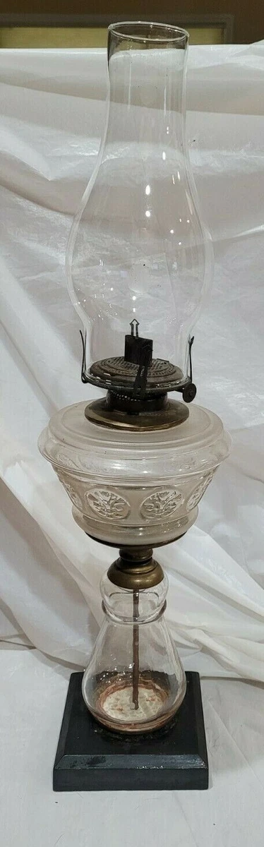 Antique 1800 s Scoville Queen Anne Oil Lamp 22