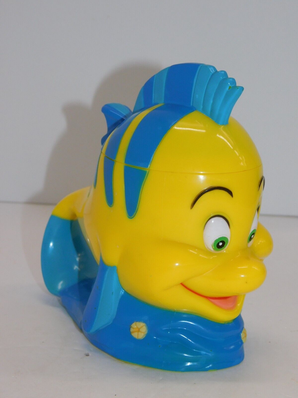 Little Mermaid Flounder Cup Disney Fish