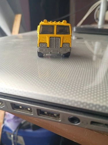 Vintage Hot Wheels Mayflower Truck Malaysia 1981 Casting