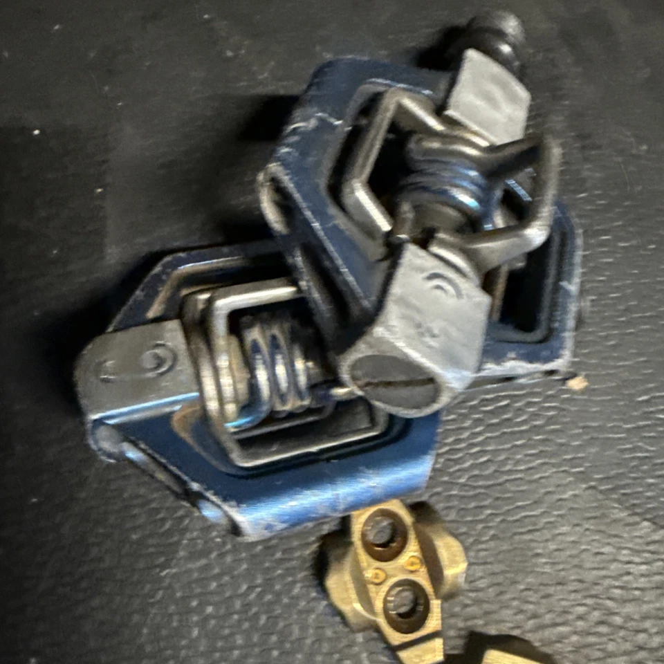 Crankbrothers Candy 3 pedal sin clip aleación azul con tacos Foto 2 de 4