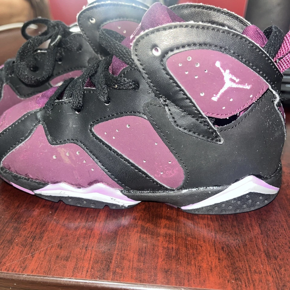 Nike Air Jordan 7 Retro Citrus Black Red Boys Size 10C Athletic Shoes Sneakers - Image 2 of 4