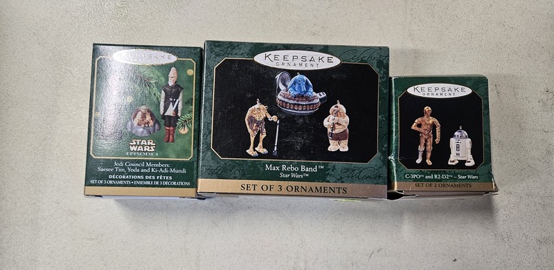Star Wars Hallmark Mini Ornaments 8 Pieces  nos